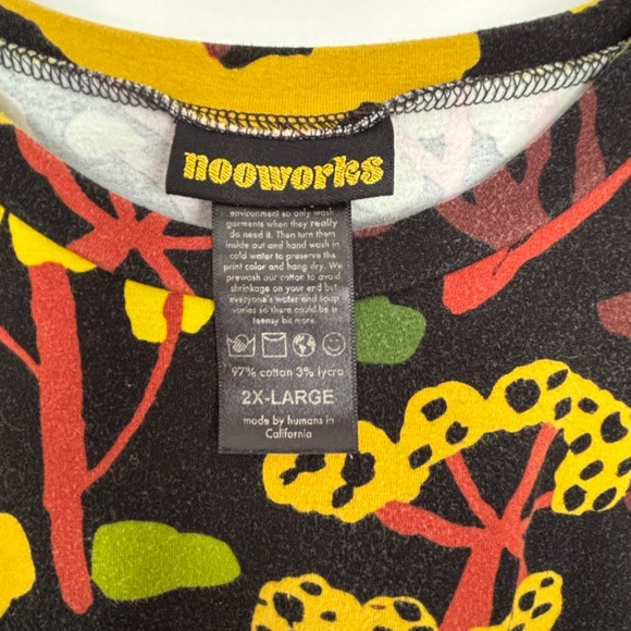 Nooworks Puff Sleeve, Tree Print - Picture 3 of 5